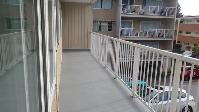 2 Bedroom Apartment – Newly Renovated –$2200 - Photo 3