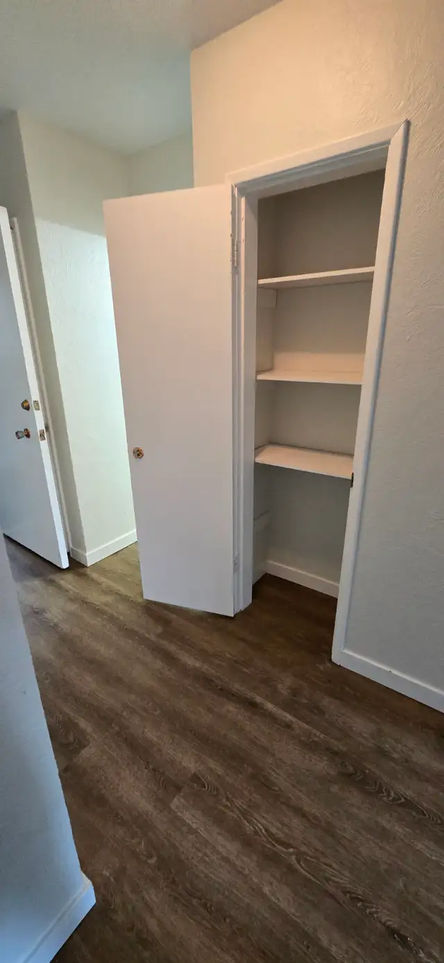 2 Bedroom Apartment – Newly Renovated –$2200 - Photo 12