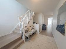 6 Honey Comb Trail, Thorold - 4 Bedroom House - Photo 2