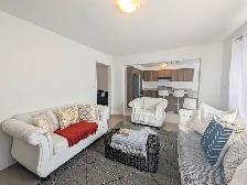 6 Honey Comb Trail, Thorold - 4 Bedroom House - Photo 4