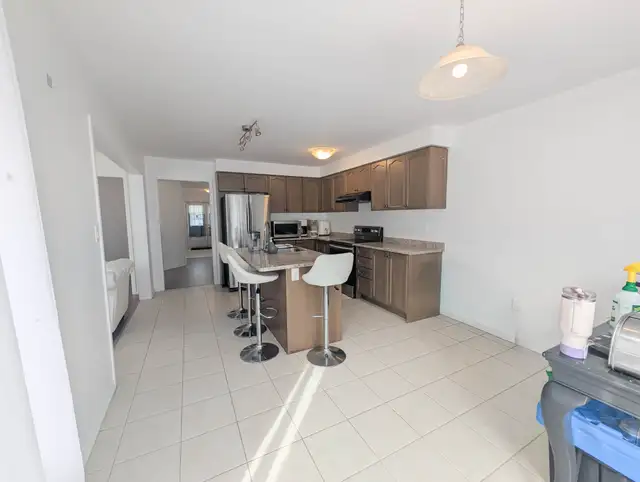 6 Honey Comb Trail, Thorold - 4 Bedroom House - Photo 11