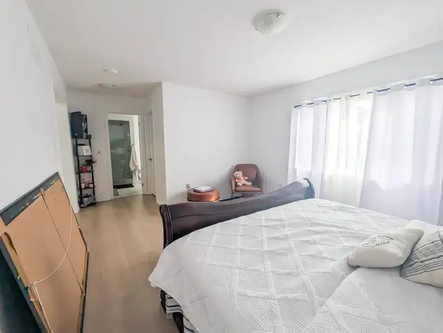 6 Honey Comb Trail, Thorold - 4 Bedroom House - Photo 16