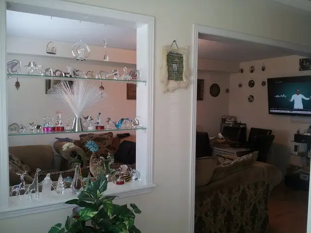 3 BDs semi-house for rent in  Markham - Photo 4