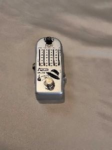 Azor Bass EQ equalizer pedal