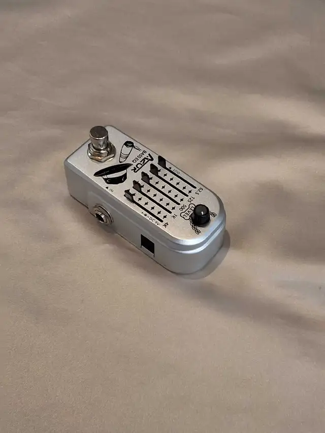 Azor Bass EQ equalizer pedal - Photo 2