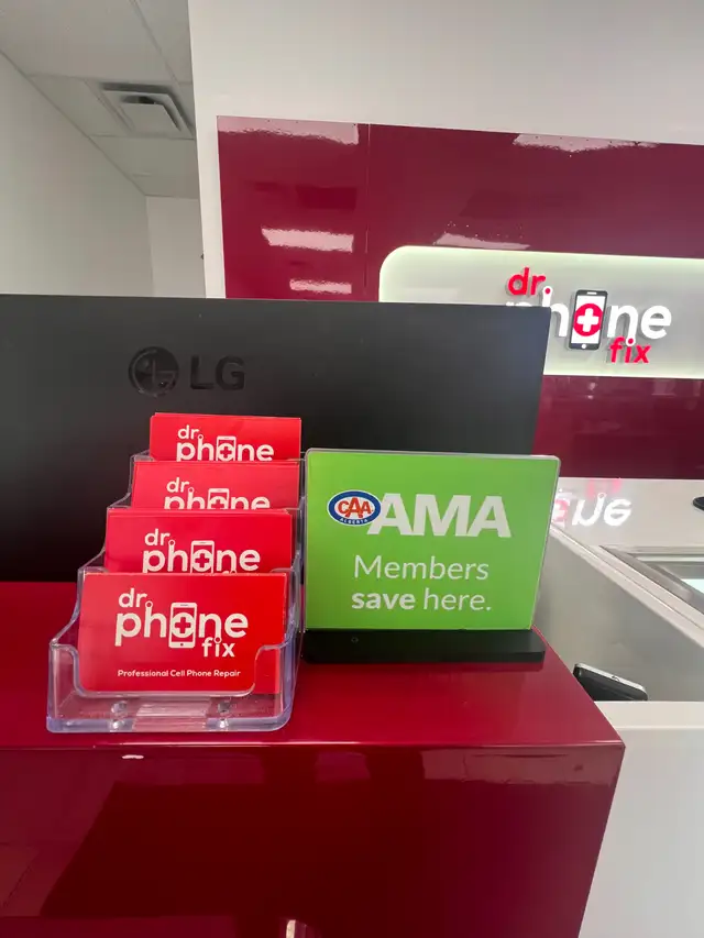 'SCREEN REPLACEMENT OF SAMSUNG S25 ULTRA WITH OEM SCREEN' - Photo 6