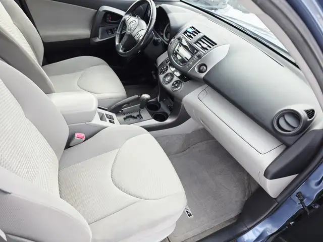 2009 Toyota RAV4 4WD V6 Limited One Owner Backup Camera Sunroof - Photo 13