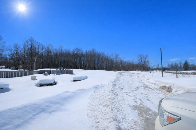 This Location Speaks Volumes! - Photo 5