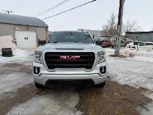 2020 GMC Elevation 1500 Crew Cab 4x4 - Photo 3