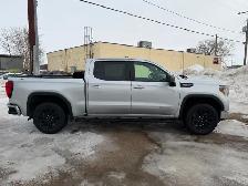 2020 GMC Elevation 1500 Crew Cab 4x4 - Photo 4