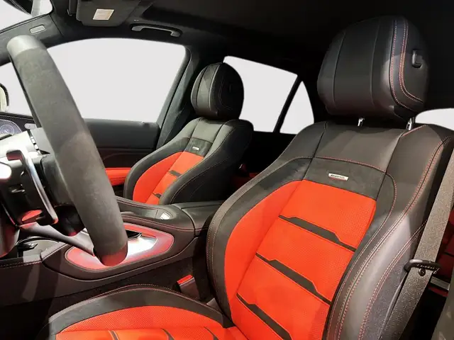 2025 Mercedes-Benz GLE AMG GLE 53 Yes, only 26 km's! No luxury t - Photo 2