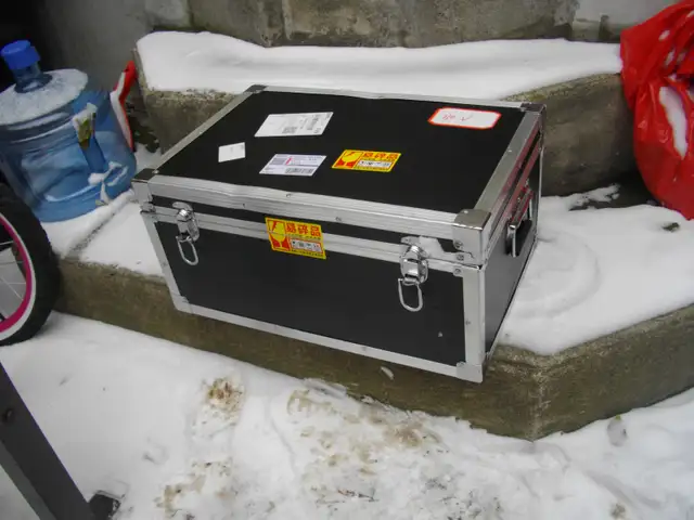20 x 13 x 10 storage crate