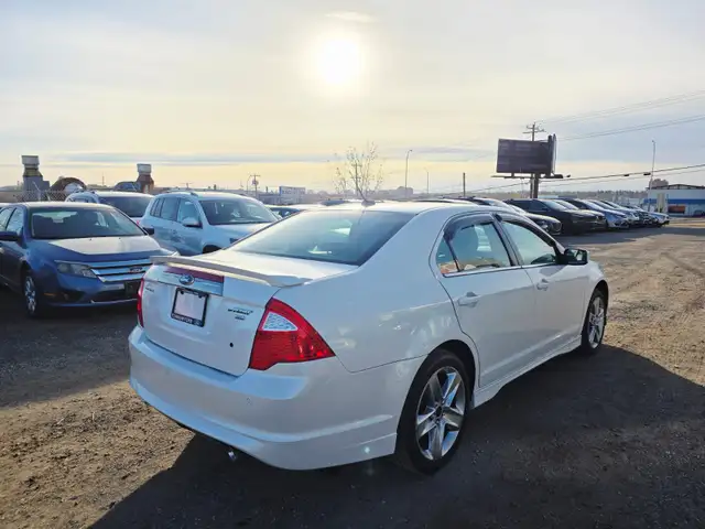 2011 Ford Fusion SPORT AWD V6 Backup Camera Sunroof Leather Seat - Photo 4