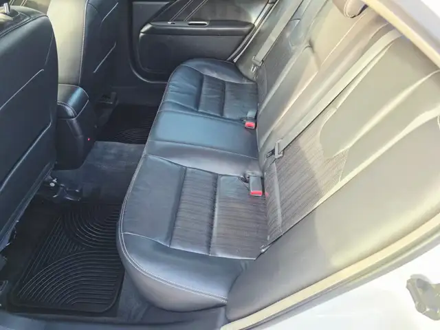 2011 Ford Fusion SPORT AWD V6 Backup Camera Sunroof Leather Seat - Photo 9