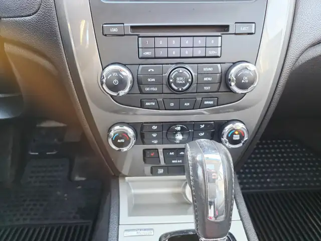 2011 Ford Fusion SPORT AWD V6 Backup Camera Sunroof Leather Seat - Photo 15