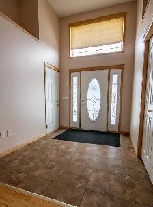Bungalow in Olds, 3 bed, 3 bath - Photo 6