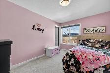 BEAUTIFUL 2 STOREY  EXCEL HOME - 9 FT CEILINGS OPEN CONCEPT - Photo 9