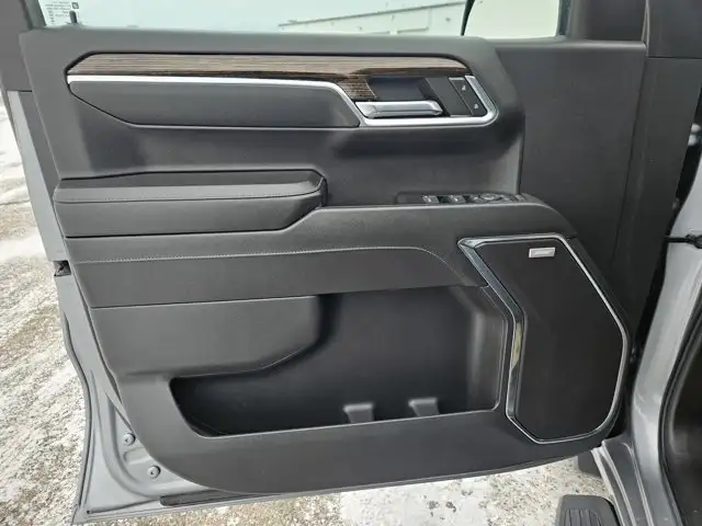2024 GMC Sierra 1500 Elevation Diesel Htd Lthr Pro Safety - Photo 9