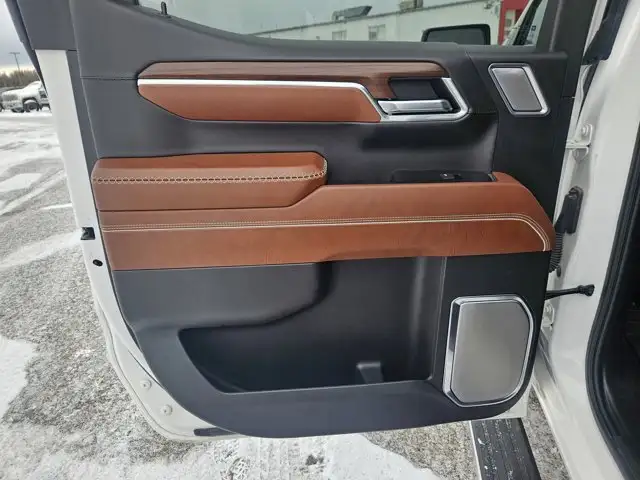 2024 GMC Sierra 1500 Denali Ultimate Diesel Super Cruise - Photo 21