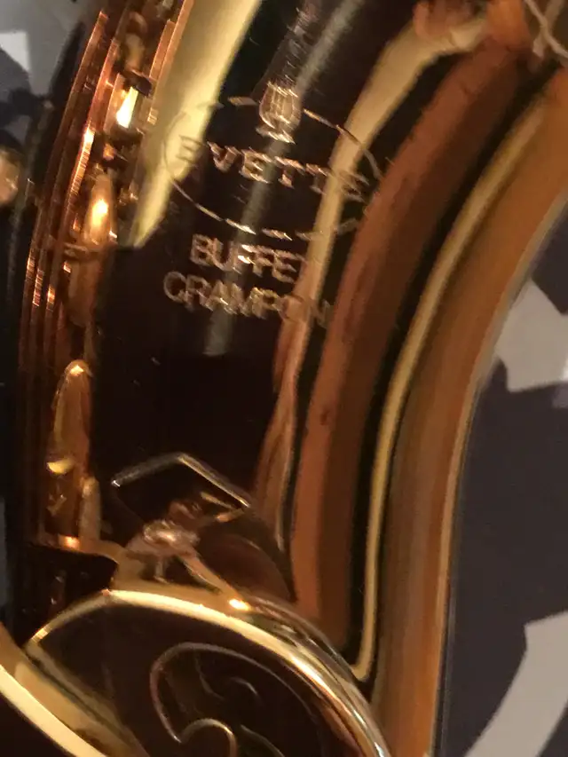 Saxophone Alto de qualité - Photo 3