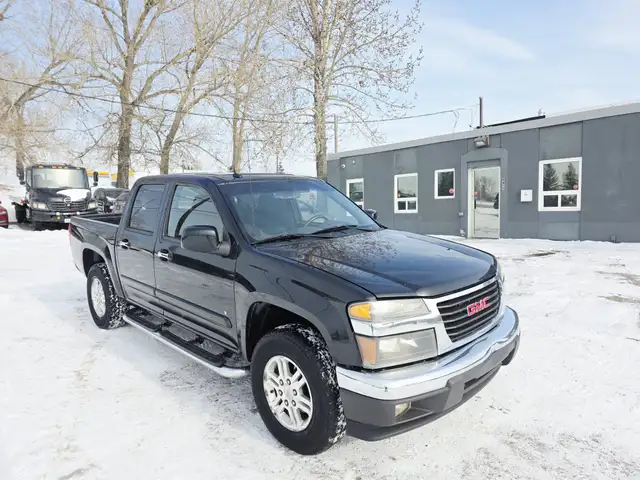 2009 GMC Canyon 4X4 Crew Cab One Owner - Photo 3