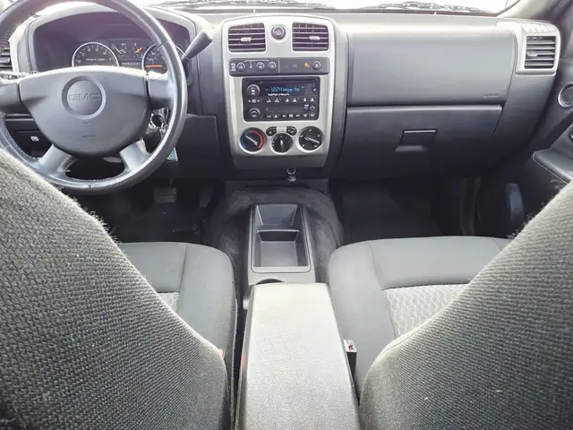 2009 GMC Canyon 4X4 Crew Cab One Owner - Photo 14