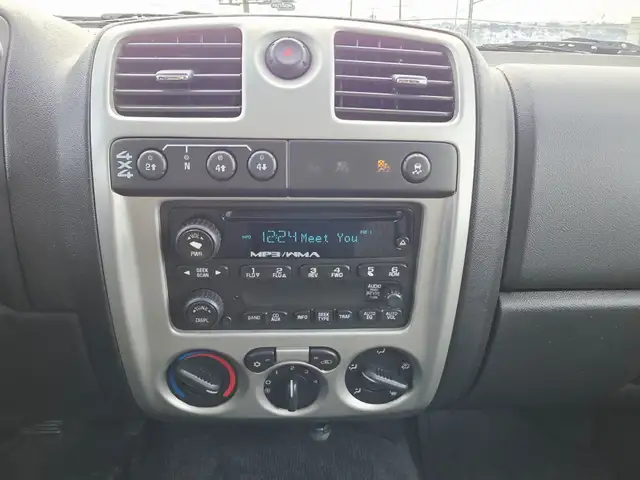 2009 GMC Canyon 4X4 Crew Cab One Owner - Photo 15