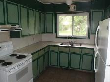 Just beside U of M,  3 bedrooms whole house for rent - Photo 2