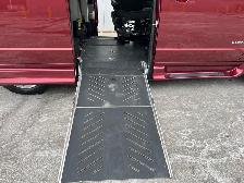 2019 Dodge Grand Caravan WHEELCHAIR VAN-POWER RAMP-10KMS-SWIVEL - Photo 2