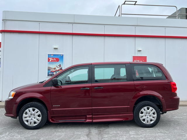 2019 Dodge Grand Caravan WHEELCHAIR VAN-POWER RAMP-10KMS-SWIVEL - Photo 9