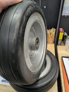 250x85 Solid Rubber Finishing Mower Wheel Assy - Photo 3