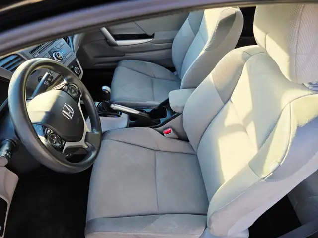 2012 Honda Civic Coupe Manual Bluetooth Cruise Control - Photo 7