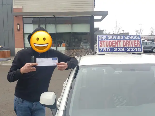 driving lessons - 10hrs driving only/free pickup - Photo 7