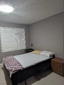 A clean and desent Master bedroom for Rent in Brampton