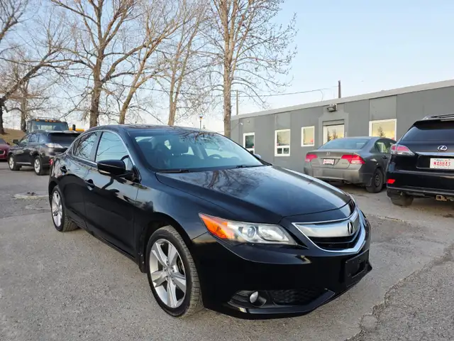 2013 Acura ILX Tech Package Sunroof Backup Camera Heated Seats - Photo 3