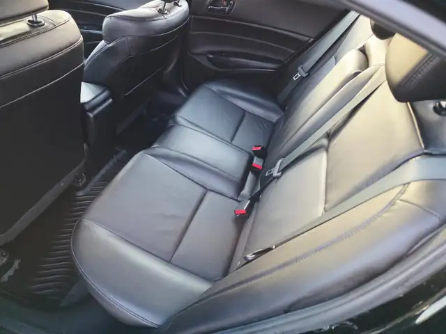 2013 Acura ILX Tech Package Sunroof Backup Camera Heated Seats - Photo 8