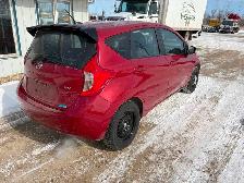 2015 Nissan Versa Note - Photo 4