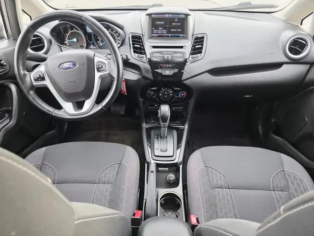 2014 Ford Fiesta Hatchback Navigation Sunroof Bluetooth - Photo 14