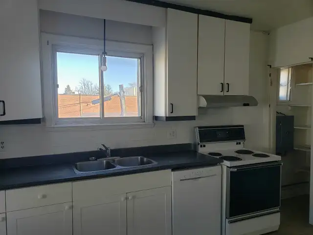 Montreal Appartement 5 1/2 ensoleillé deuxième, Fleury Ahuntsic - Photo 10