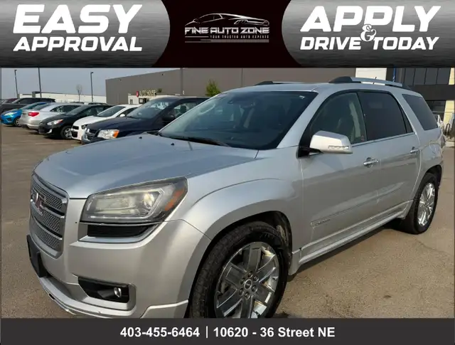2015 GMC Acadia Denali AWD V6 : No Reported Accident, Very Well