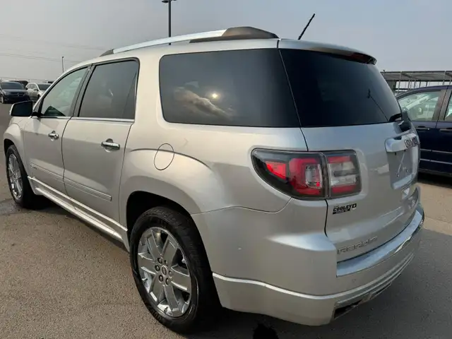 2015 GMC Acadia Denali AWD V6 : No Reported Accident, Very Well - Photo 6