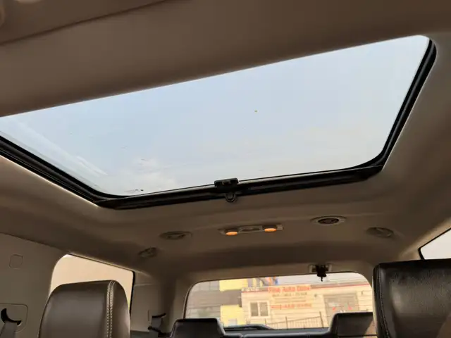 2015 GMC Acadia Denali AWD V6 : No Reported Accident, Very Well - Photo 18