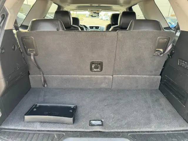 2015 GMC Acadia Denali AWD V6 : No Reported Accident, Very Well - Photo 19