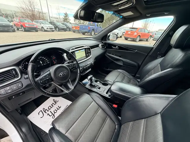 2017 Kia Sorento SX 3.3L AWD - Photo 10