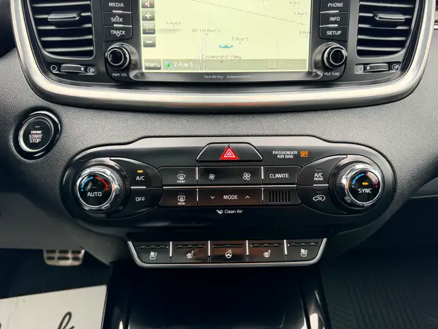 2017 Kia Sorento SX 3.3L AWD - Photo 14