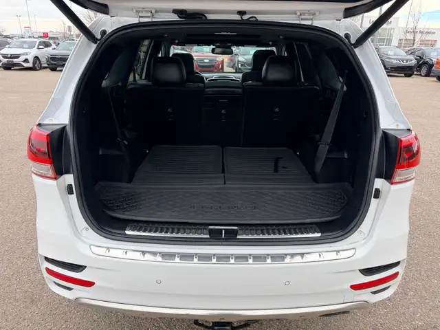 2017 Kia Sorento SX 3.3L AWD - Photo 19