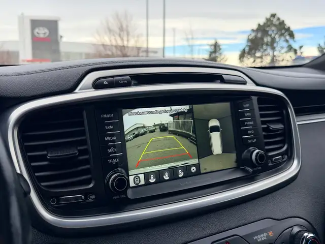 2017 Kia Sorento SX 3.3L AWD - Photo 27