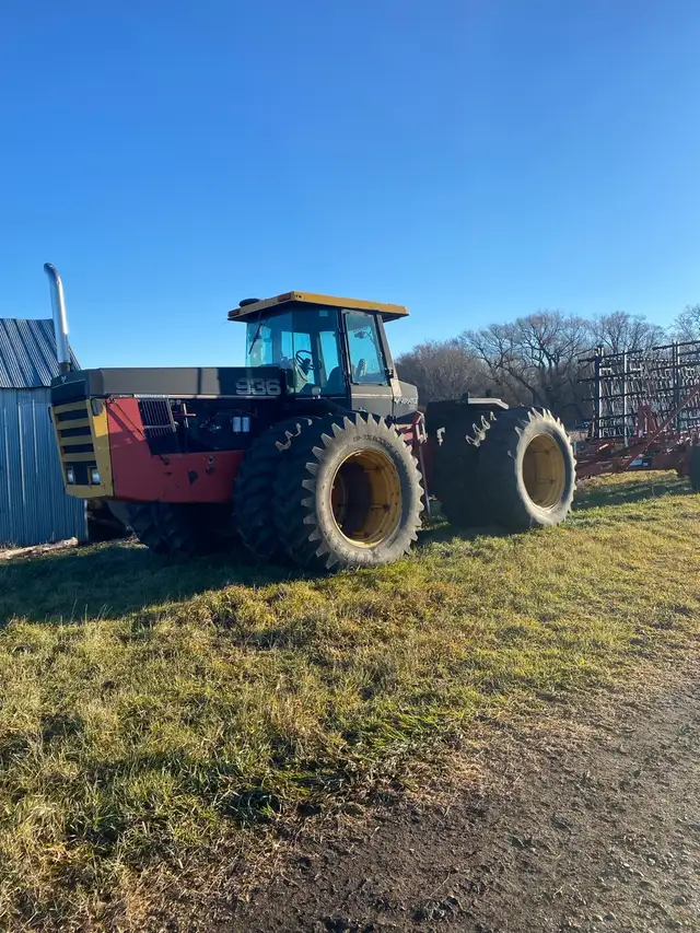 936 versatile 4WD tractor