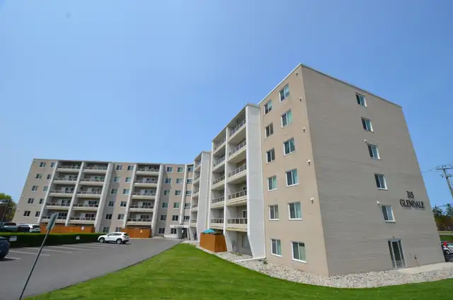 RENOED 2-BED w Balcony Avail Apr - 315 Glendale - Photo 6