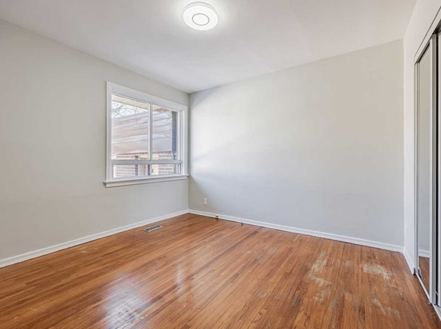 ROOM FOR RENT, SINGLE OCCUPENCY IN DETATCH HOUSE-PLEASE READ AD! - Photo 2